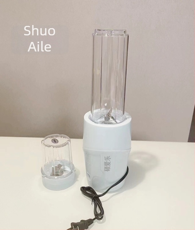 Storcător de fructe mini portabil pentru bucătărie, procesor de fructe și sucuri, capacitate sub 1 L, tensiune ≤ 36 V, viteză motor ≤ 10.000 rpm, lamă de amestec: 1, cu lame de amestecare duble, control mecanic