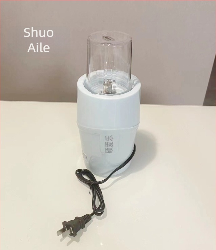 Storcător de fructe mini portabil pentru bucătărie, procesor de fructe și sucuri, capacitate sub 1 L, tensiune ≤ 36 V, viteză motor ≤ 10.000 rpm, lamă de amestec: 1, cu lame de amestecare duble, control mecanic