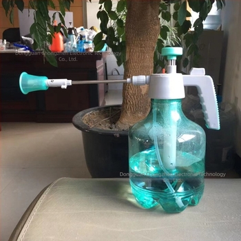 Shutete Cana de udare din plastic cu pulverizator, pentru grădină de acasă