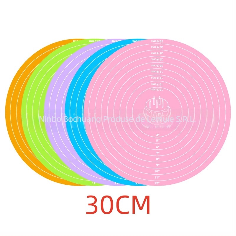 Covoraș circular din silicon pentru aluat și platou rotativ pentru decorarea prăjiturilor — simois, silicon, model caricatural cu scară, personalizare disponibilă