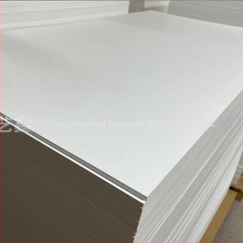 Spumă MPP cu bandă adezivă pentru celulele bateriilor auto — ignifugă, tampon amortizor de șocuri, PE+EPE, densitate 0,97 g/cm³