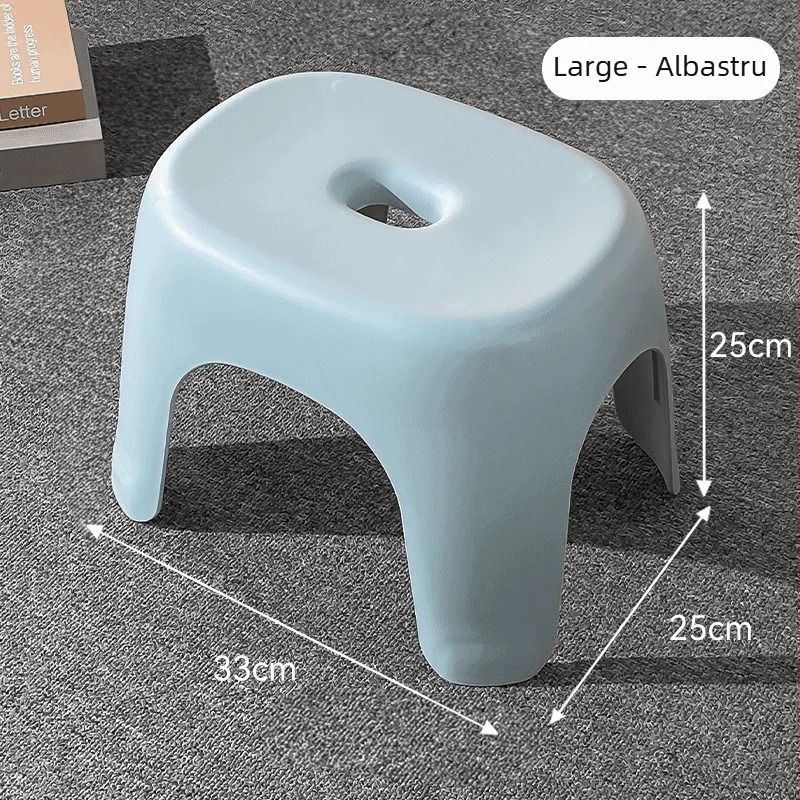Scaun mic din plastic, construcție groasă – pentru uz casnic, potrivit ca taburet pentru living și scaun de duș în baie.