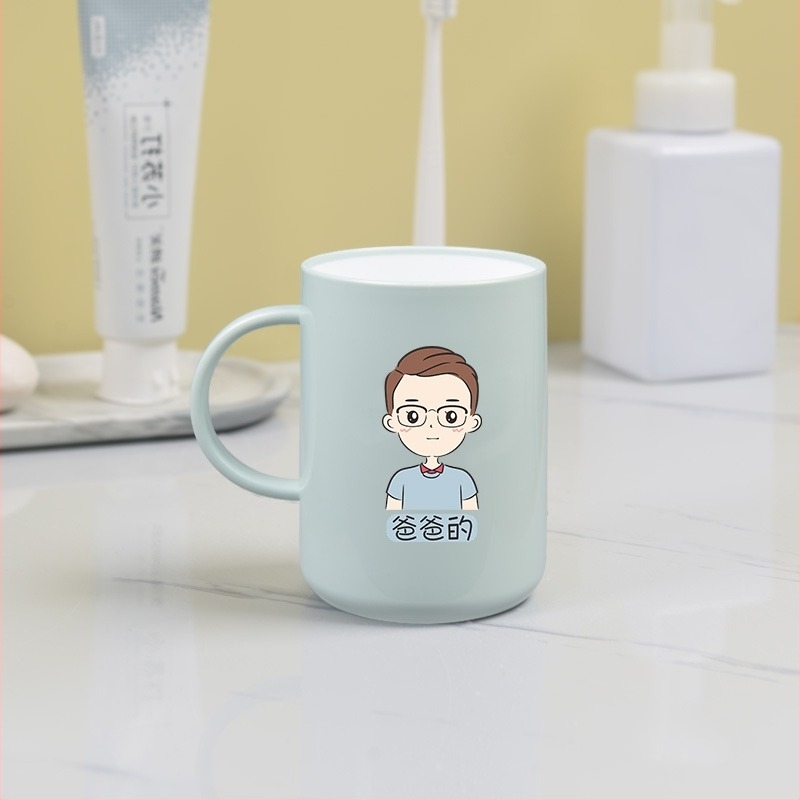 Set de cești pentru periuția de dinți și clătire a gurii, familie (părinte și copil), 3–5 membri, din plastic