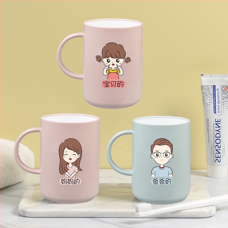 Set de cești pentru periuția de dinți și clătire a gurii, familie (părinte și copil), 3–5 membri, din plastic