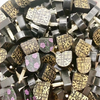 Material pentru reparații la toc pentru pantofi de damă cu toc înalt: model 012; potrivite: pantofi din piele și sandale; marcă: Other; sezoane: vară, iarnă, primăvară, toamnă.