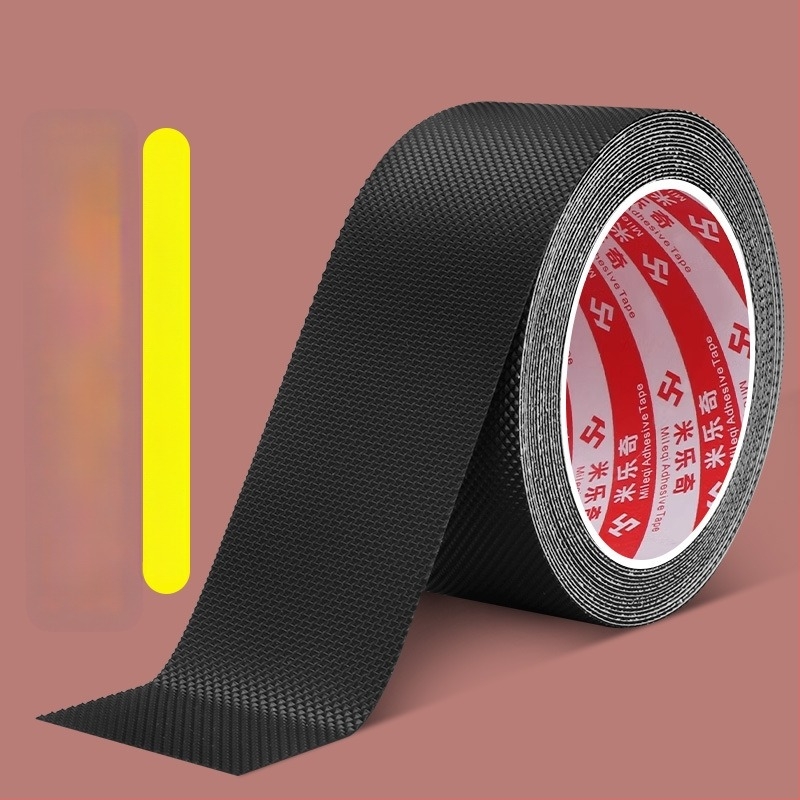 Bandă antiderupătoare Milky pentru scări, rezistentă la apă și uzură, grosime 0.15 mm, bază PEVA, adeziv pe bază de ulei, lungimi 1 m, 2 m sau 5 m, potrivită pentru vârstnici și copii