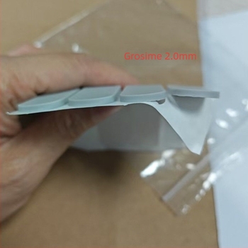 Set de 8 tampoane ovale din silicon, autoadezive, antiderapante, cu absorbție la șocuri