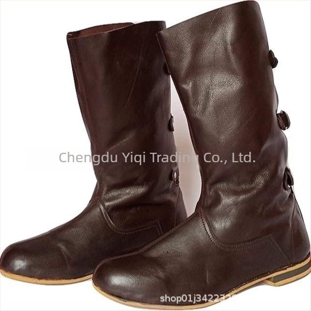 Cizme de cavaler din piele cu două straturi, talpă din cauciuc, toc mic 1–3 cm, închidere cu cataramă, căptușeală din plasă