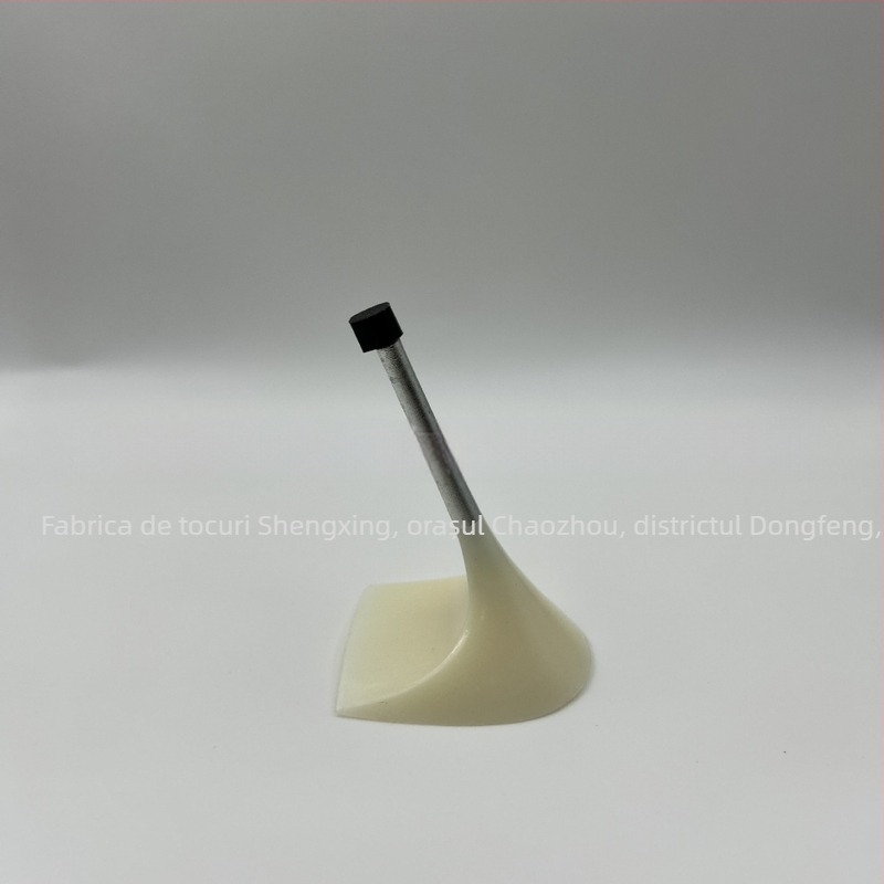 Pantofi femei cu toc stilletto, toc cu cataramă din fier | Material: toc cu cataramă din fier | Origine: Chaozhou, Guangdong | Ciclu de producție: în termen de 15 zile | Ciclu de probare: 3–7 zile | Mod de procesare: livrare directă