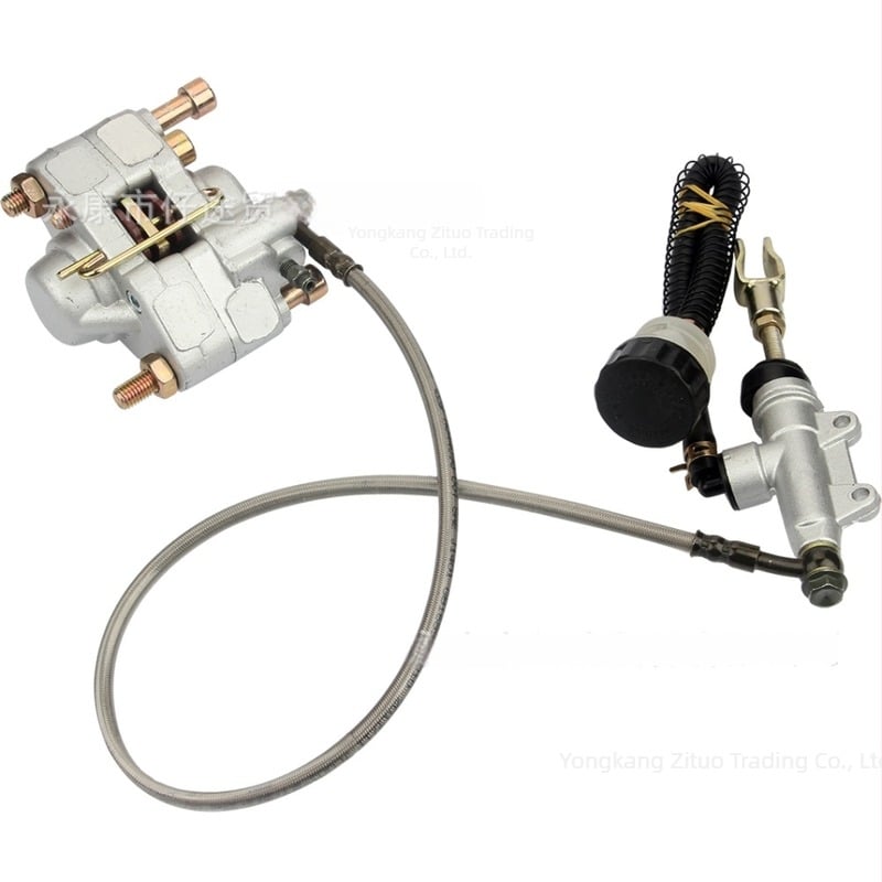 Ansamblu etrier frână ATV – cu cilindri superiori și inferiori