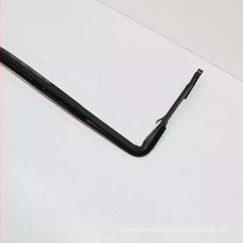 Plasă antiinsecte pentru luneta Mercedes-Benz, plastic; lățime: 2057800144/2057807700/2547801300; deschidere: 2057800144/2057807700/2547801300; Marcă: Malile