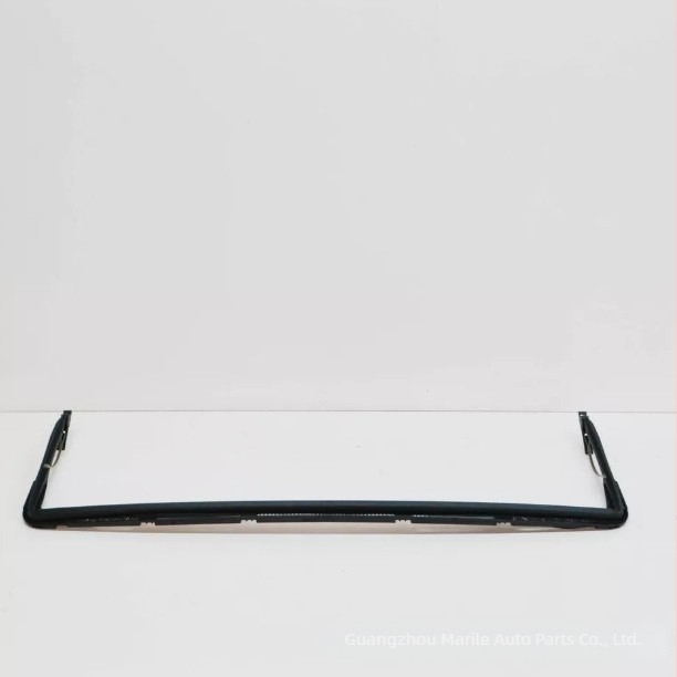 Plasă antiinsecte pentru luneta Mercedes-Benz, plastic; lățime: 2057800144/2057807700/2547801300; deschidere: 2057800144/2057807700/2547801300; Marcă: Malile
