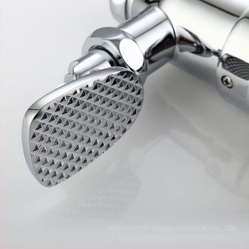 Valvă de spălare pentru toaletă cu senzor infraroșu, pedal dublu, automată, din cupru, model 7L20