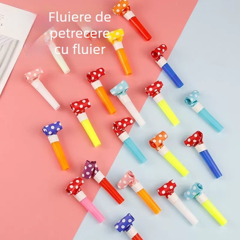 Fluier din plastic, dragon din hârtie pentru sărbători și evenimente sportive – model cu buline, execuție semi-artizanală, recuzită de cadou