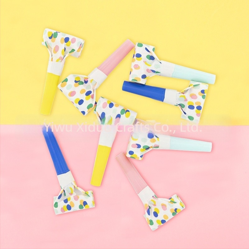 Corn de petrecere din hârtie — fără logo, fără personalizare