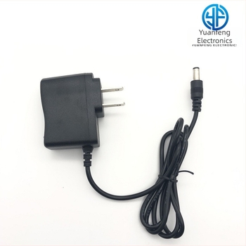 Încărcător Li-Ion pentru baterii 18650/26650, intrare 110-220V, ieșire 4.2V, curent de încărcare 500 mA, universal pentru frontale