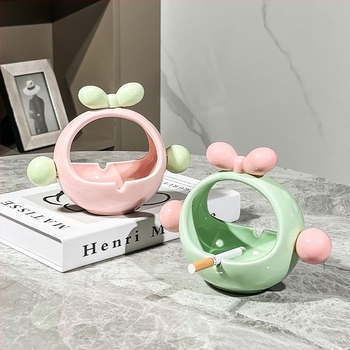 Scrumiere ceramică în stil Nordic, cu lux subtil, funcții decorative și de depozitare, cadou ideal pentru casa nouă.