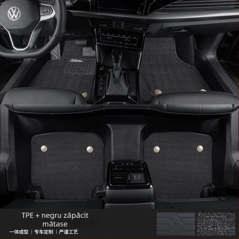 Set covorașe podea Passat 2025 cu praguri, pentru configurație cu cinci locuri, imprimare logo, cod produs 6823H886815Z14