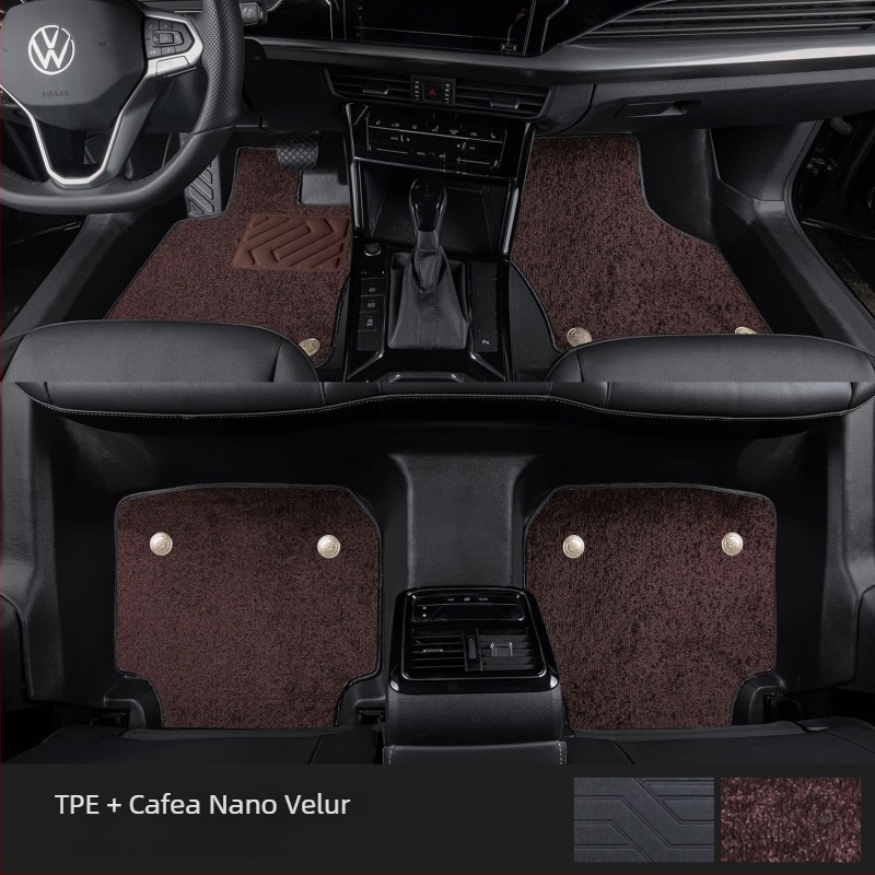 Set covorașe podea Passat 2025 cu praguri, pentru configurație cu cinci locuri, imprimare logo, cod produs 6823H886815Z14