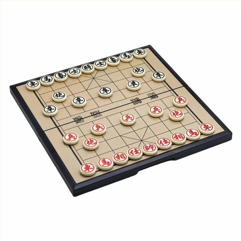 Set magnetic cu mai multe jocuri de șah pentru familie (Material: plastic + magnet; Brand: Star; Vârsta: 7–14 ani; Potrivit pentru familie; Funcție: atracție magnetică)