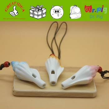  Fluier de porțelan în formă de scoică, lucrat manual, vopsire cu pulverizare, modele decorative cu pești, insecte, păsări și animale, ornament suspendat