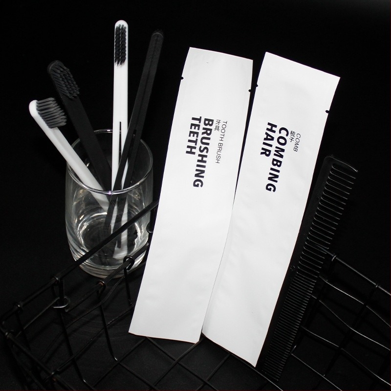 Set de produse de igienă de unică folosință pentru camerele de hotel, plastic PS, biodegradabil, imprimare logo, personalizare disponibilă