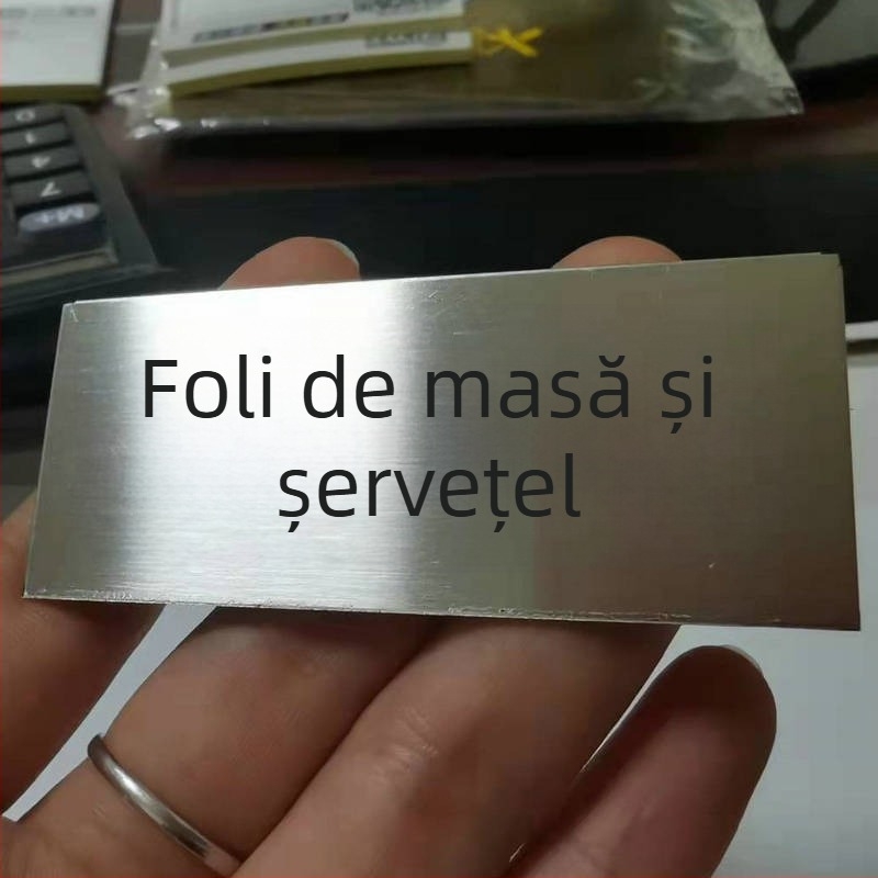 Semne metalice personalizate — oțel inoxidabil și aluminiu, imprimare serigrafică sau gravură, semne versatile pentru siguranță, vehicule și mobilier