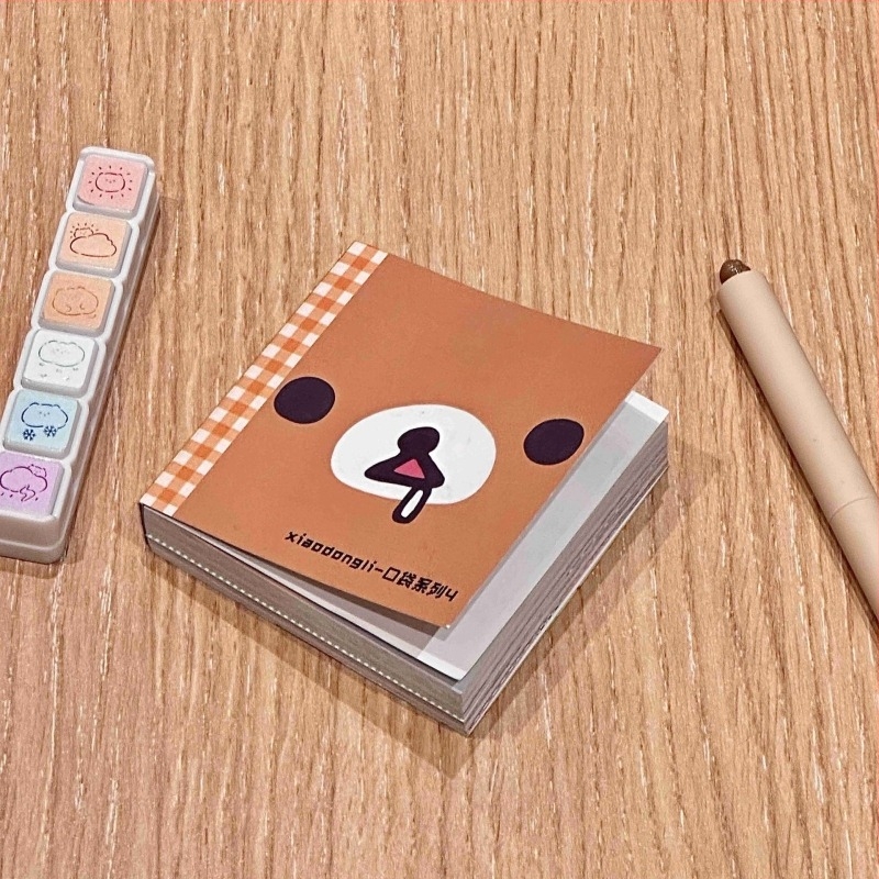 Mini caiet cu Rilakkuma în stil desen animat, pagini detașabile, format de buzunar (fără lipire; IP neautorizat)