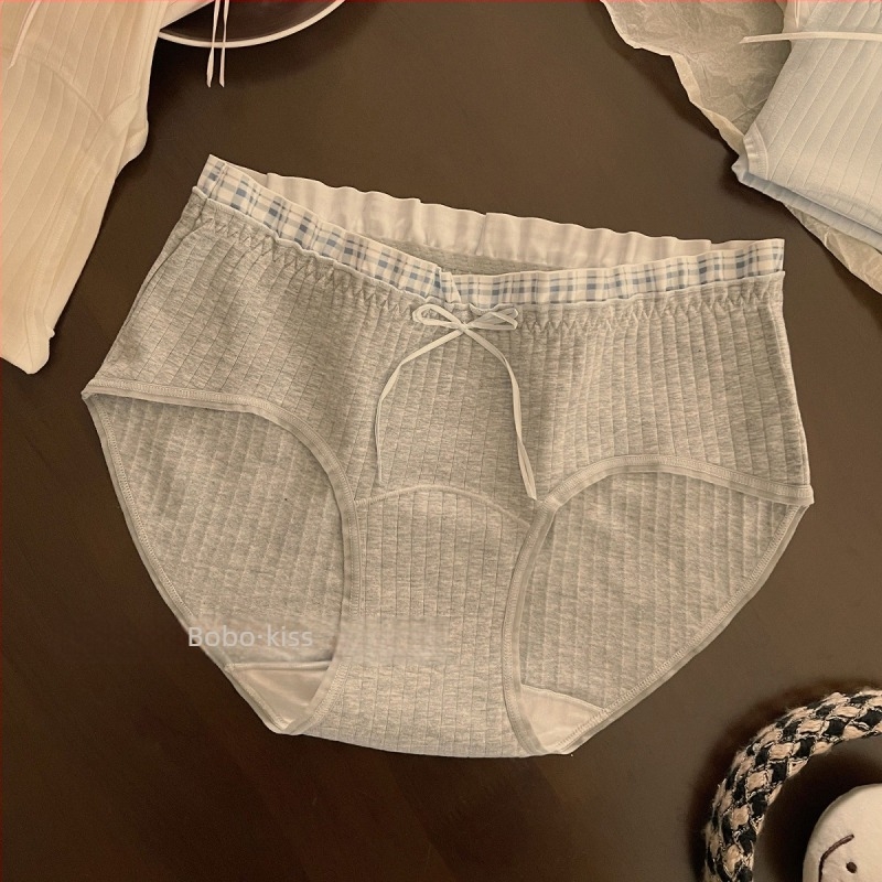 Chiloți pentru femei din bumbac, antibacterieni și respirabili, fără urme vizibile, țesătură tricotată, talie medie.