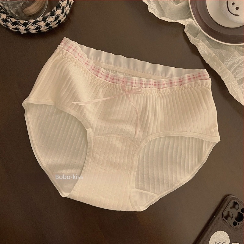 Chiloți pentru femei din bumbac, antibacterieni și respirabili, fără urme vizibile, țesătură tricotată, talie medie.