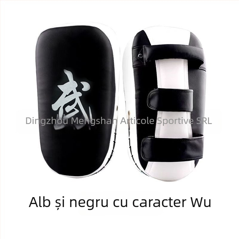 Țintă curbată pentru antrenament de box, Muay Thai și Taekwondo – material PU, design vertical, model 40, greutate 400 g