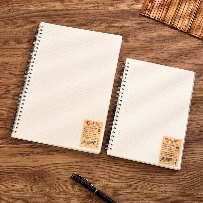 Caiet cu spirală, copertă PP, hârtie Forest, 80 de pagini, dimensiune a paginii personalizabilă