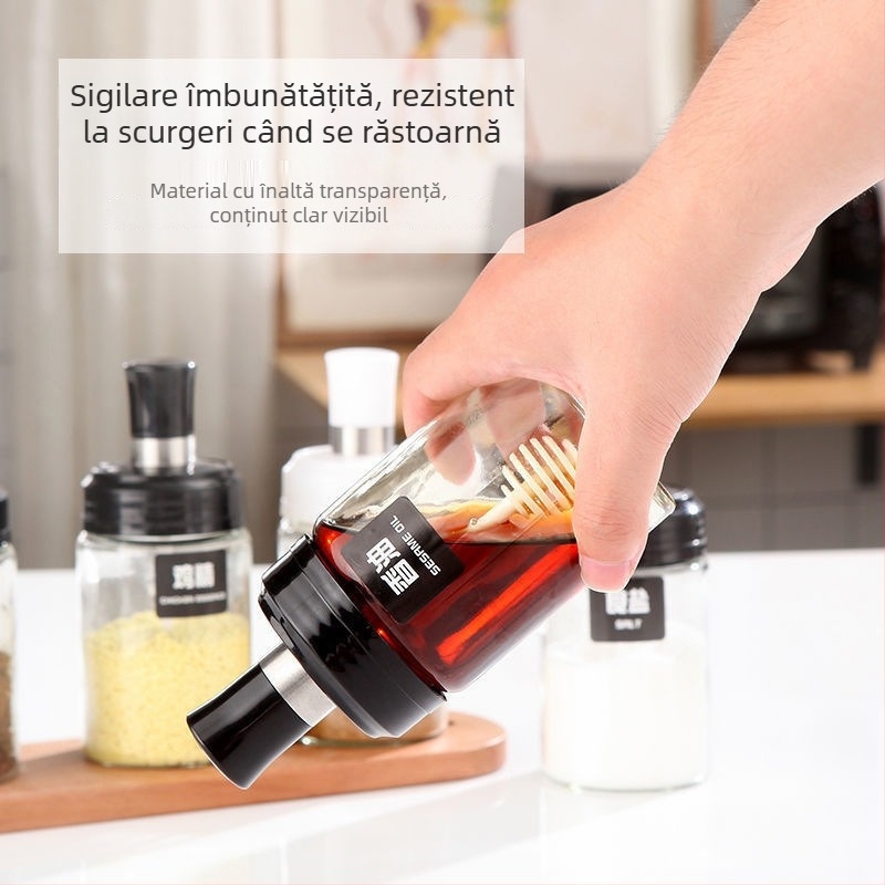 Set din sticlă pentru condimente și recipient de ulei cu lingură și capac integrate (Material: Sticlă; Tip de condimente: solide; Dozator sos de soia și oțet; Logo tipărit; Stil: Modern)