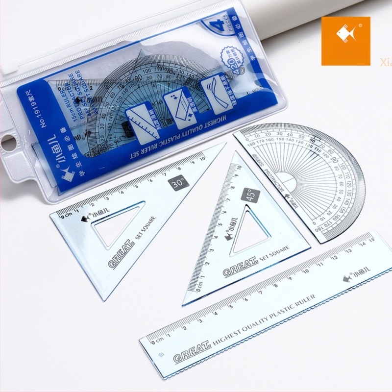 Small Fish 1013/1012 Set transparent de rigle din plastic – patru piese, pentru elevi