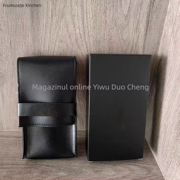 Set pensule de machiaj: pensule pentru blush, fard de ochi, eyeliner și corector, plus suport pentru pensule