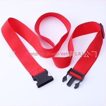 Bandă de legare a bagajelor cu bandă PP și cataramă din poliformaldehidă — construcție îngroșată, rezistență la tracțiune ridicată, lățime 50 mm