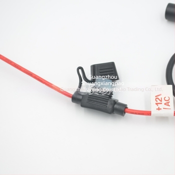 Amplificator de semnal pentru antena radio auto, compatibil cu toate radiourile, instalație cu plug, 12V, 1A, brand ACZON