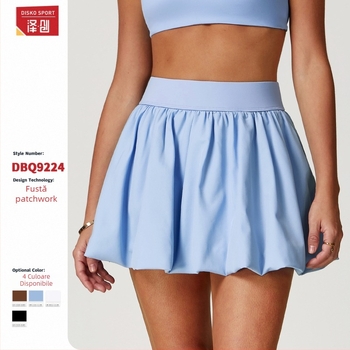 Fustă sport de damă cu uscare rapidă, țesătură cu patru direcții; 97% poliester, 3% elastan; căptușeală nylon/elastan 78/22; căptușeală cu plasă; buzunar cu clapă; potrivită pentru alergare, tenis, fitness