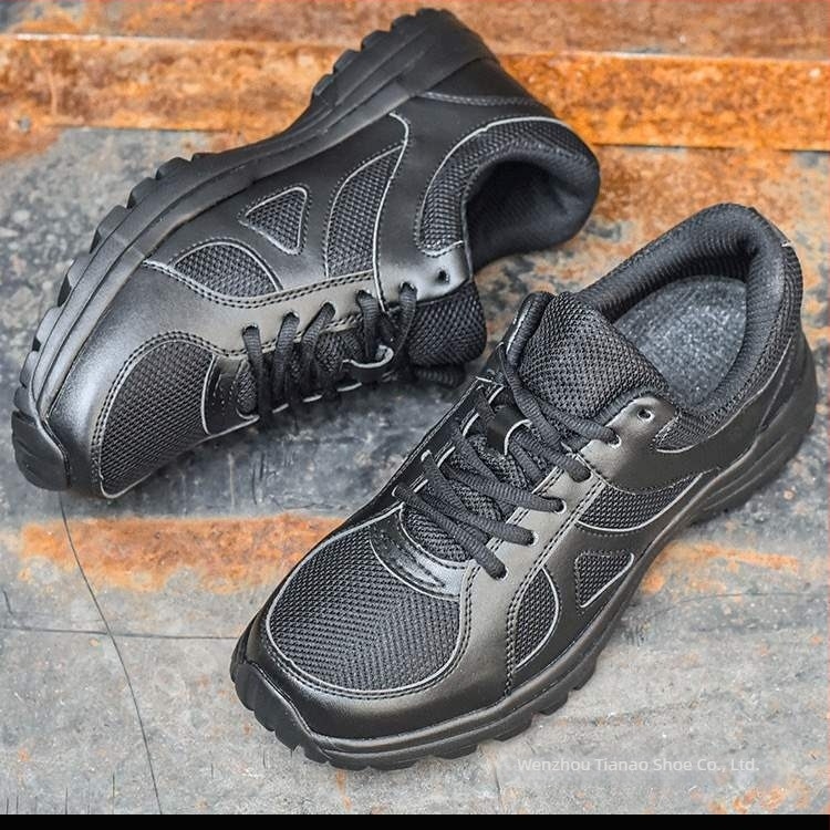 Pantofi de antrenament - respirabili, partea superioară din plasă, închidere cu șireturi, talpă din cauciuc