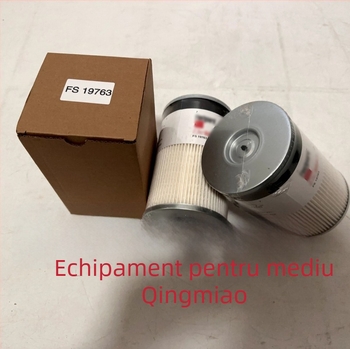 Fs19763 Filtru de combustibil diesel pentru camioane grele și excavatoare – Plasă poliester, Element filtrant înfășurat, Separare ulei-apă, Utilaje de construcții