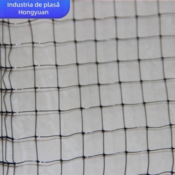 Plasă extrudată anti-păsări pentru livezi HY-XF | polipropilenă; protejează puieții de pomi fructiferi; utilizare: plantarea legumelor și a pomilor fructiferi