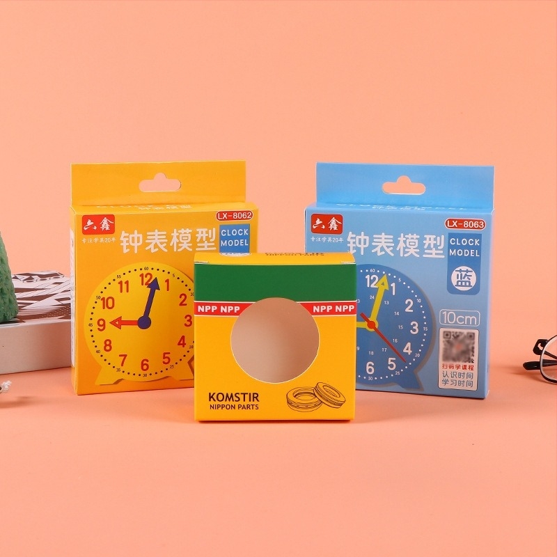 Cutie de ambalare pentru ceasuri din carton alb laminat, cu fereastră, pliabilă, cu cârlig, dimensiuni interioare/exterioare personalizabile