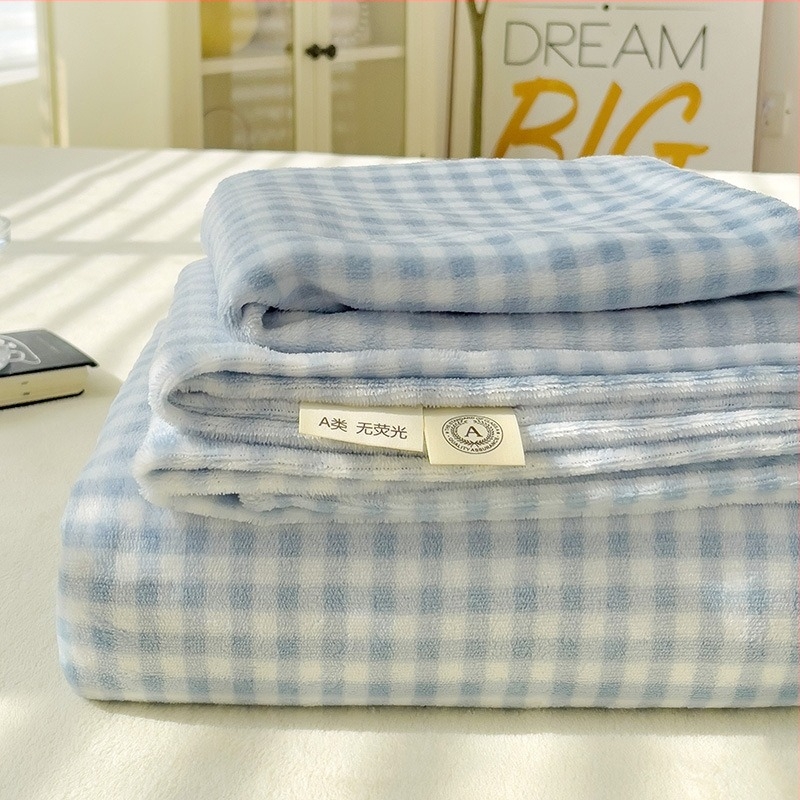 Set de pat 3 piese din velur de lapte, greutate 500–799 g, model cu dungi, imprimare reactiva