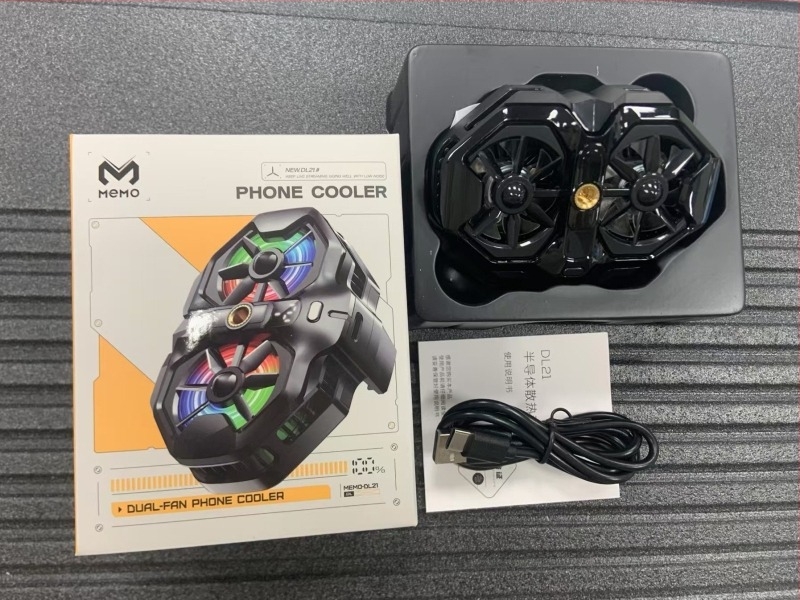 Răcitor pentru telefon cu două ventilatoare, răcire semiconductoră, clips de prindere pe spate, afișaj digital (DL21, 20W, Type-C, ABS, 150 g)