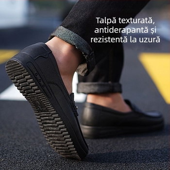 Cizme de ploaie scurte pentru bărbați, exterior PVC, talpă din plastic, gleznă joasă, slip-on, antialunecare și rezistență la uzură, pentru bucătărie