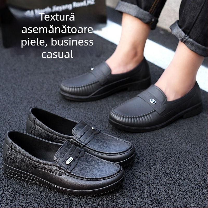 Cizme de ploaie scurte pentru bărbați, exterior PVC, talpă din plastic, gleznă joasă, slip-on, antialunecare și rezistență la uzură, pentru bucătărie