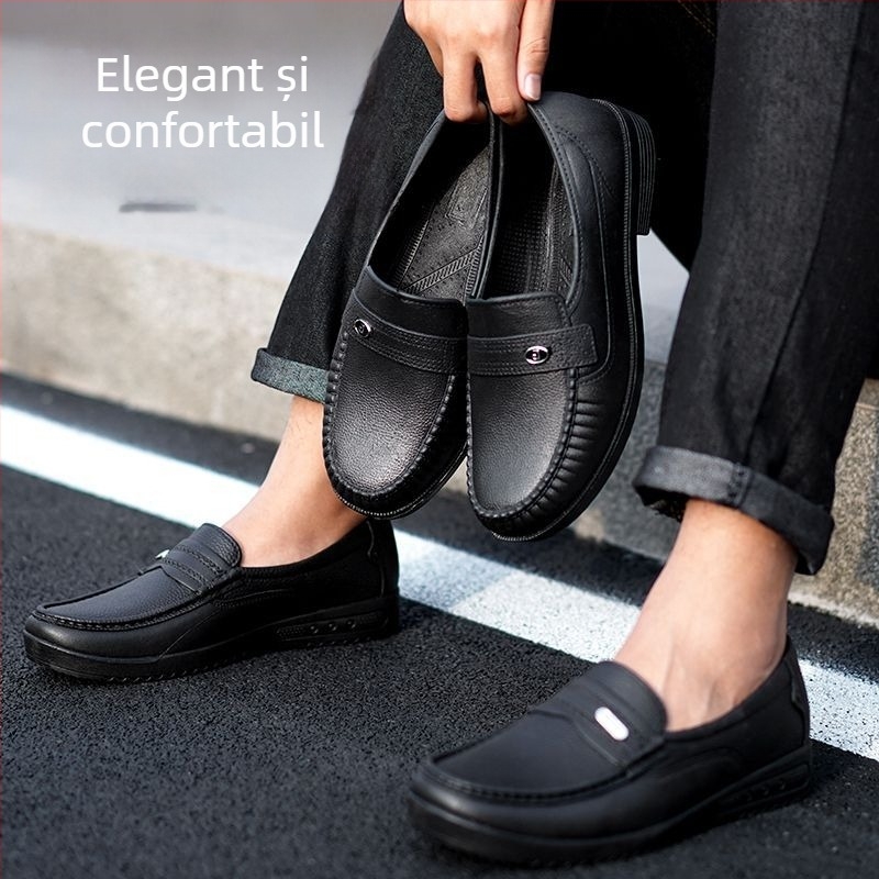 Cizme de ploaie scurte pentru bărbați, exterior PVC, talpă din plastic, gleznă joasă, slip-on, antialunecare și rezistență la uzură, pentru bucătărie