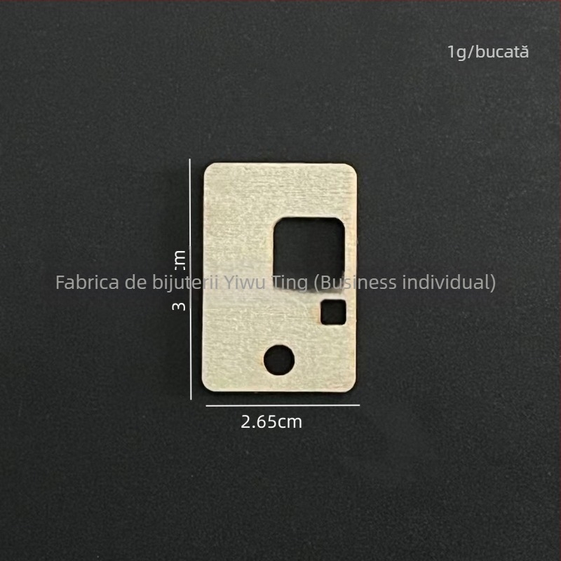 Etichetă rotundă din lemn perforată pentru agățat, cu gravură laser și etichetă scrisă de mână, accesoriu decorativ gol, cod produs 035, material lemn, stil minimalist modern.