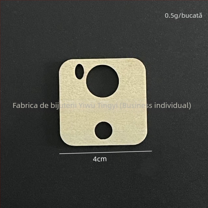 Etichetă rotundă din lemn perforată pentru agățat, cu gravură laser și etichetă scrisă de mână, accesoriu decorativ gol, cod produs 035, material lemn, stil minimalist modern.