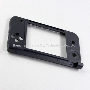 3DS XL șasiu - ramă centrală a carcasei cu ramă a ecranului pe partea C; material plastic; personalizare disponibilă; suportă distribuție într-un singur element